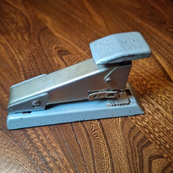 Apsco Mini Stapler 3003 De Luxe Vintage Metal Sweden Standard Desk Retro Small - Picture 7 of 9